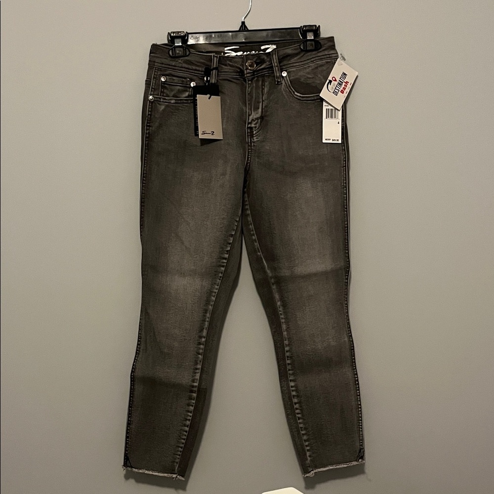 Seven7 Women’s Charcoal Gray Skinny Jeans